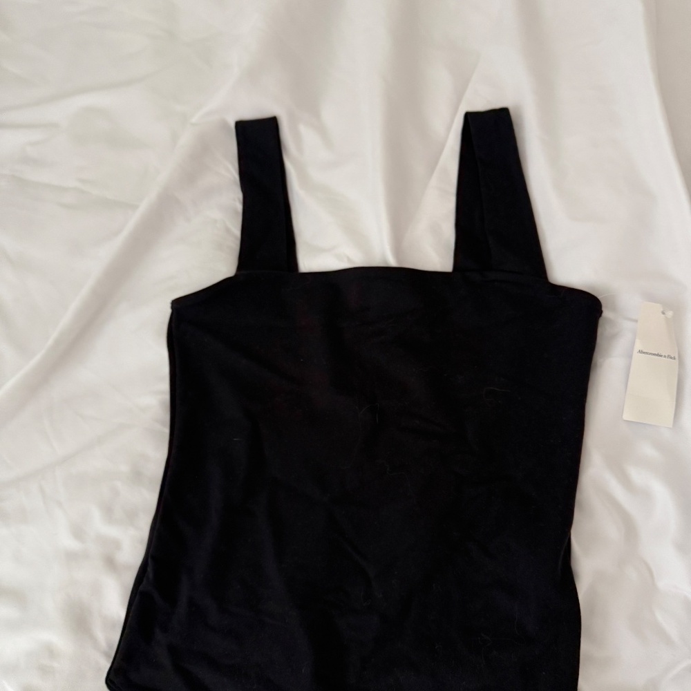 abercrombie & fitch bodysuit   Size small  Condition: NWT  Color: black   Detail - Picture 3 of 4